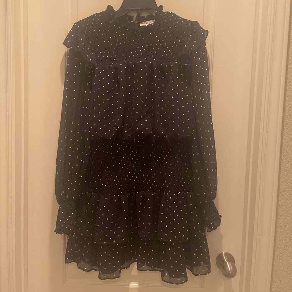 Vici Womens Gina Polka Dot Chiffon Smocked Long Sleeve Dress Size M BlkWhite:NWT
